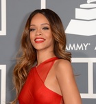 Rihanna : rihanna-1360571895.jpg