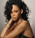 Rihanna : rihanna-1366484955.jpg