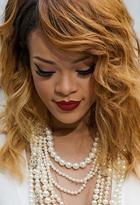 Rihanna : rihanna-1387886747.jpg
