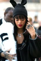 Rihanna : rihanna-1407025576.jpg