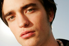 Robert Pattinson : TI4U_u1140845893.jpg