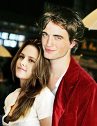 Robert Pattinson : TI4U_u1272396702.jpg