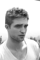 Robert Pattinson : robert-pattinson-1379802808.jpg