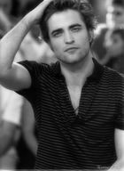 Robert Pattinson : robert-pattinson-1379803813.jpg