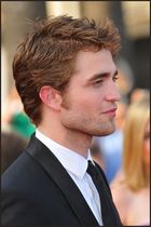 Robert Pattinson : robert-pattinson-1379891563.jpg