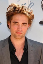 Robert Pattinson : robert-pattinson-1422851401.jpg