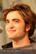 Robert Pattinson : robert_pattinson_1217717461.jpg