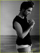 Robert Pattinson : robert_pattinson_1223488511.jpg