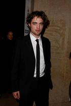 Robert Pattinson : robert_pattinson_1225210486.jpg