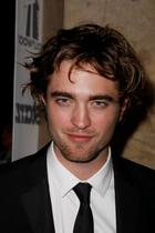 Robert Pattinson : robert_pattinson_1225210489.jpg