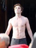 Robert Pattinson : robert_pattinson_1243476425.jpg