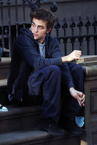 Robert Pattinson : robert_pattinson_1247891695.jpg