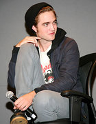 Robert Pattinson : robert_pattinson_1248468774.jpg