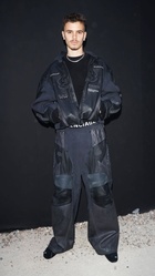 Romeo Beckham : romeo-beckham-1741965952.jpg