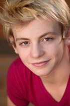 Ross Lynch : ross-lynch-1323361898.jpg