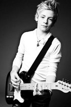 Ross Lynch : ross-lynch-1323361902.jpg