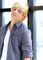 Ross Lynch : ross-lynch-1372878708.jpg