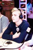 Ross Lynch : ross-lynch-1394643430.jpg