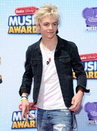 Ross Lynch : ross-lynch-1398710322.jpg