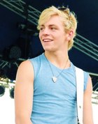 Ross Lynch : ross-lynch-1399307861.jpg