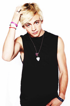 Ross Lynch : ross-lynch-1409589627.jpg