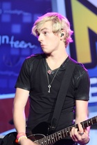 Ross Lynch : ross-lynch-1427825057.jpg