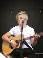 Ross Lynch : ross-lynch-1452142574.jpg