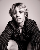 Ross Lynch : ross-lynch-1637121602.jpg