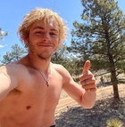 Ross Lynch : ross-lynch-1648416300.jpg