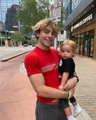 Ross Lynch : ross-lynch-1661160320.jpg