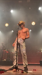 Ross Lynch : ross-lynch-1672160395.jpg