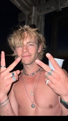 Ross Lynch : ross-lynch-1688234188.jpg