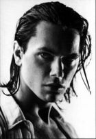 River Phoenix : rphoenix_1214549968.jpg