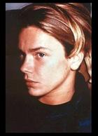 River Phoenix : rphoenix_1234845698.jpg