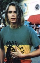 River Phoenix : rphoenix_1234845748.jpg