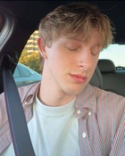 Rush Holland : rush-holland-1744131315.jpg