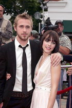 Ryan Gosling : ryan-gosling-1369907319.jpg