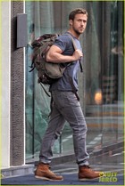 Ryan Gosling : ryan-gosling-1370209226.jpg