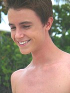 Ryan Kelley : ryan_kelley_1270654648.jpg