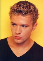 Ryan Phillippe : TI4U_u1155926361.jpg