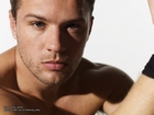 Ryan Phillippe : ryan_phillippe_1220216492.jpg