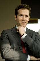 Ryan Reynolds : ryan_reynolds_1269521691.jpg