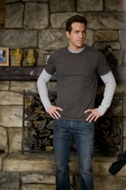 Ryan Reynolds : ryan_reynolds_1269521714.jpg