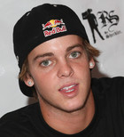 Ryan Sheckler : ryan_sheckler_1304698498.jpg