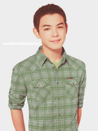 Ryan Potter : ryanpotter_1306713646.jpg