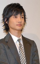 Ryunosuke Kamiki : ryunosukekamiki_1225661703.jpg