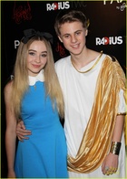 Sabrina Carpenter : TI4U1414788929.jpg