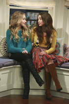 Sabrina Carpenter : TI4U1432484947.jpg