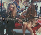 Sabrina Carpenter : TI4U1447216413.jpg