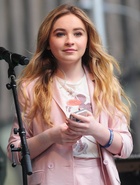 Sabrina Carpenter : sabrina-carpenter-1408896162.jpg